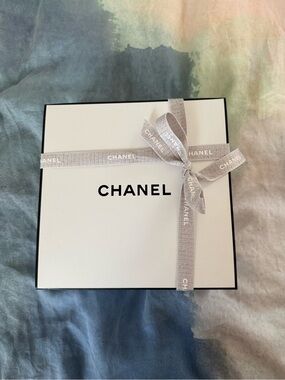 Chanel gift box set